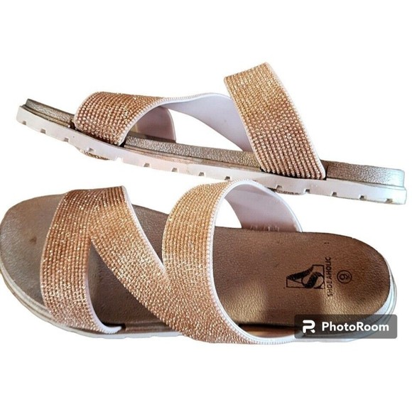 Embellished Coral Sandals by Shoeaholic Size 9 - Picture 4 of 7